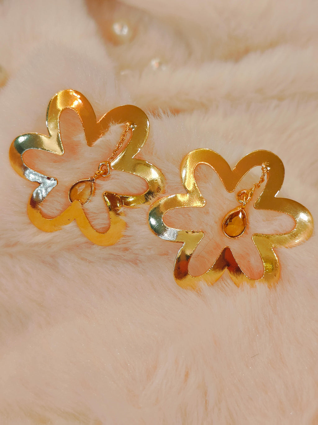 Flower earring