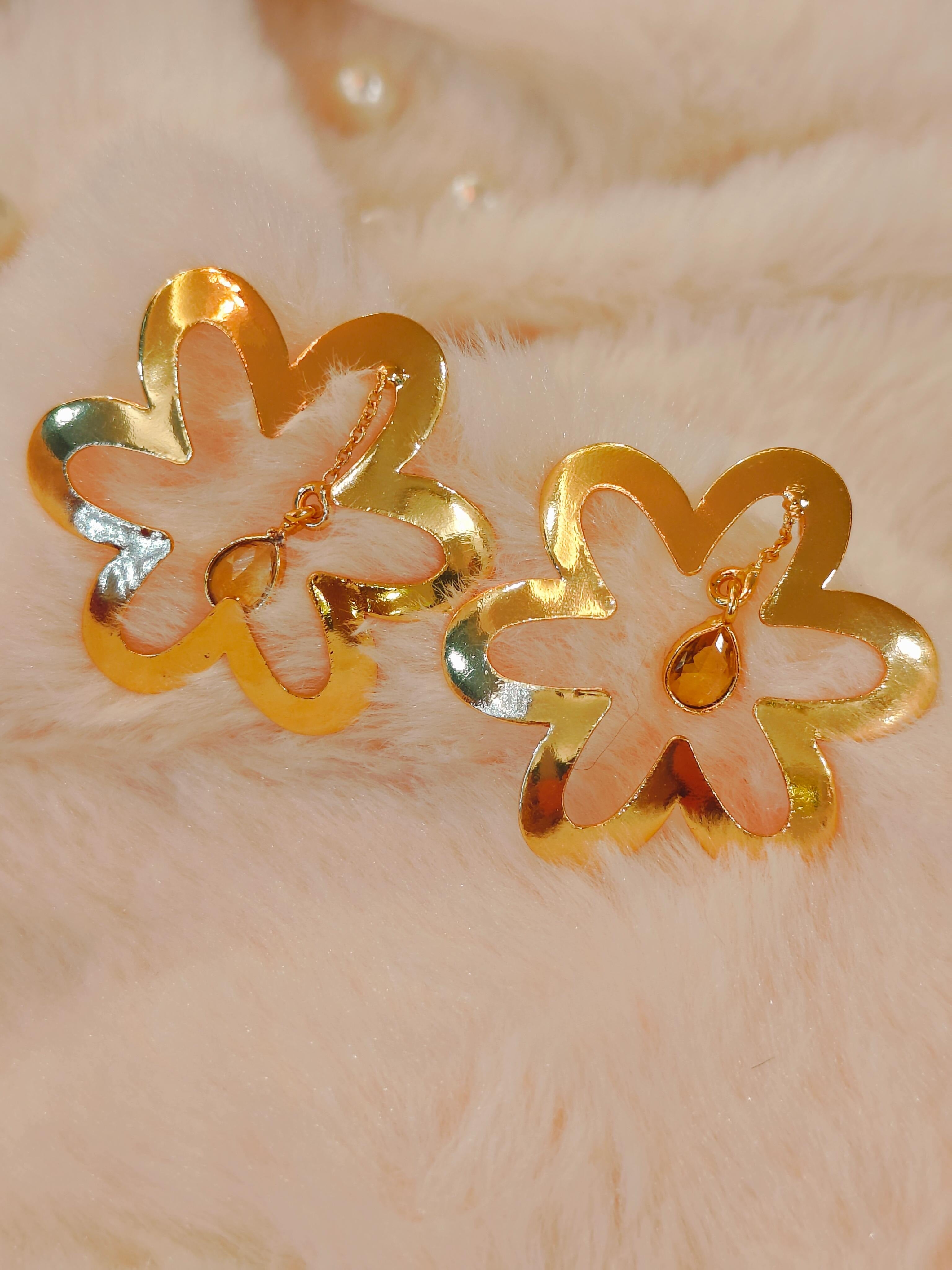 Flower earring