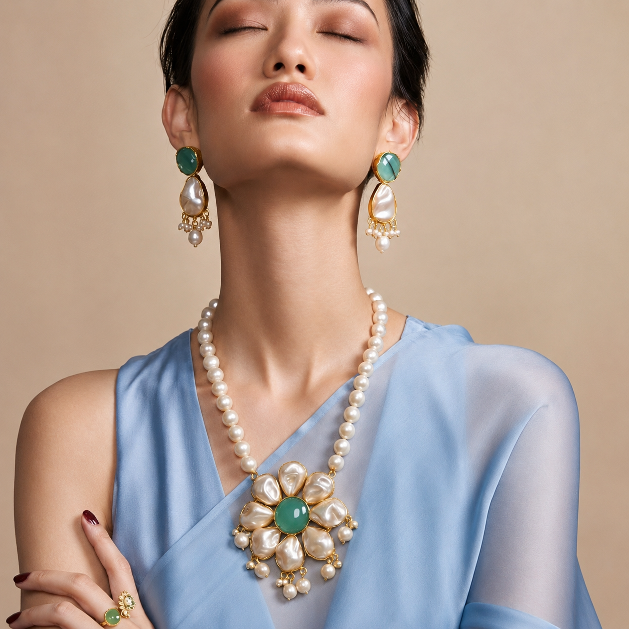 18 Kt Gold Plated Pearl Necklace with braclet Semi Precious stone