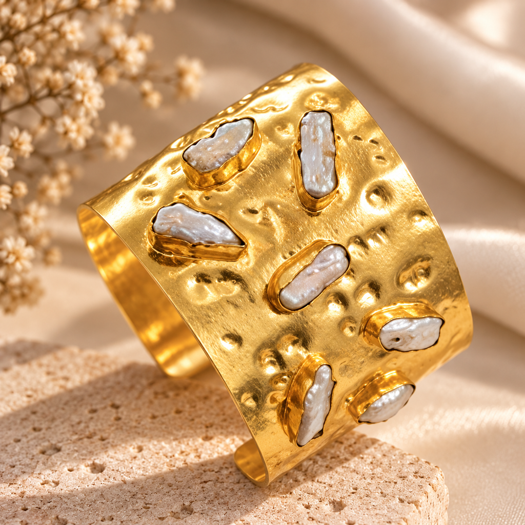 Celestial Crystal Cuff - 18 Kt Gold Pated - Decorated with Precious Stones - Perfect for all occasions - Adjustable and anti tarnish