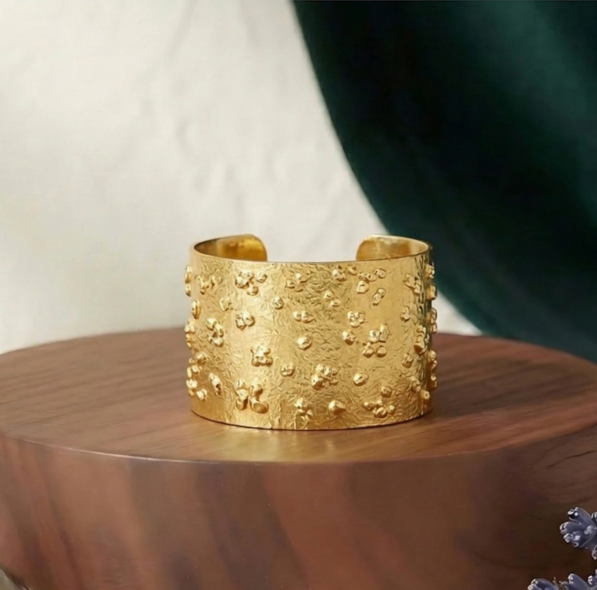 18 Kt Gold Plated Gold Hand cuffs that Makes a Statement - Perfect for Parties Semi Precious stone