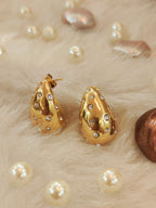water drop earring with Diamonds