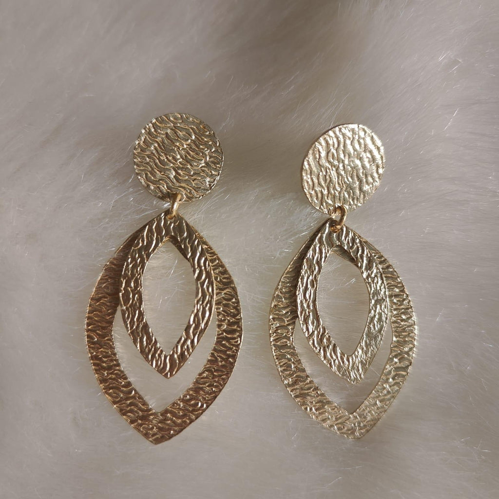 18 Kt Gold Plated Gold dangler earring - Perfect FOr Your Office Wea Semi Precious stone