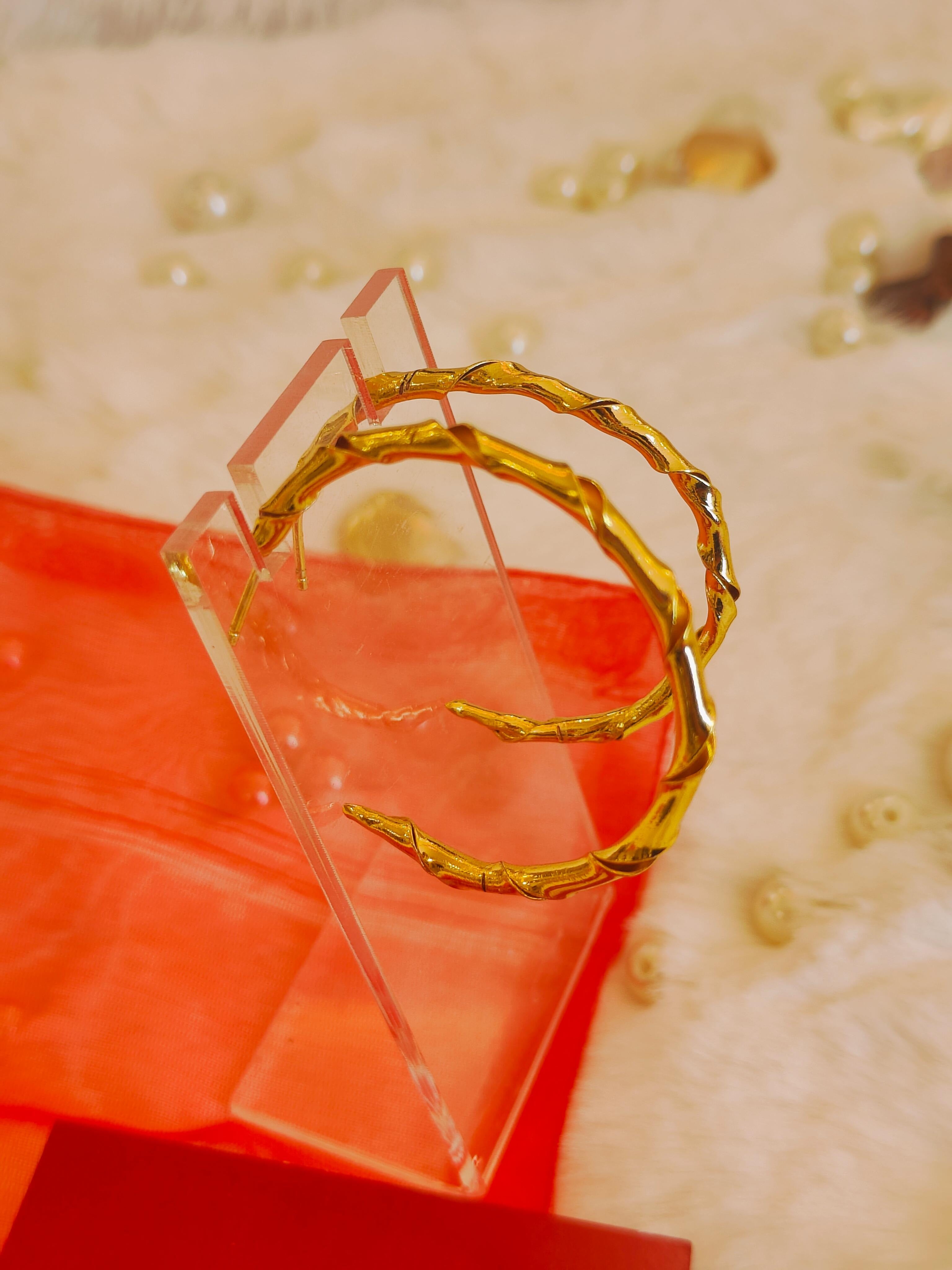 Gold Big hoops
