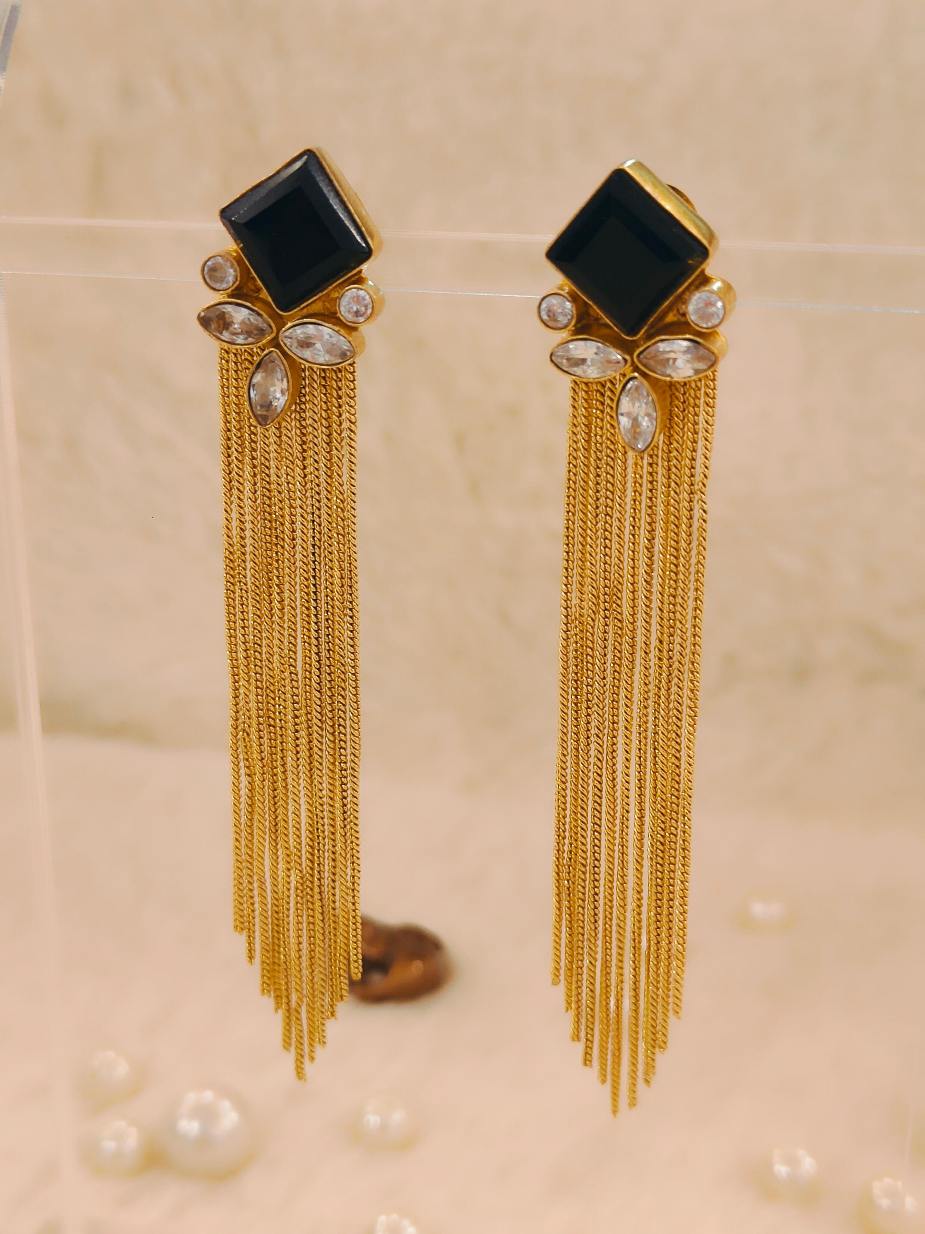 18 Kt Gold Plated Black dangler earring Semi Precious stone