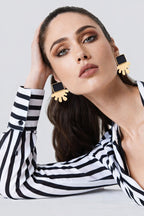 18 Kt Gold Plated 18kt Gold Plated - Black Flowy earrings - Perfect For Your Office Look Semi Precious stone