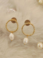 pearl drop earring
