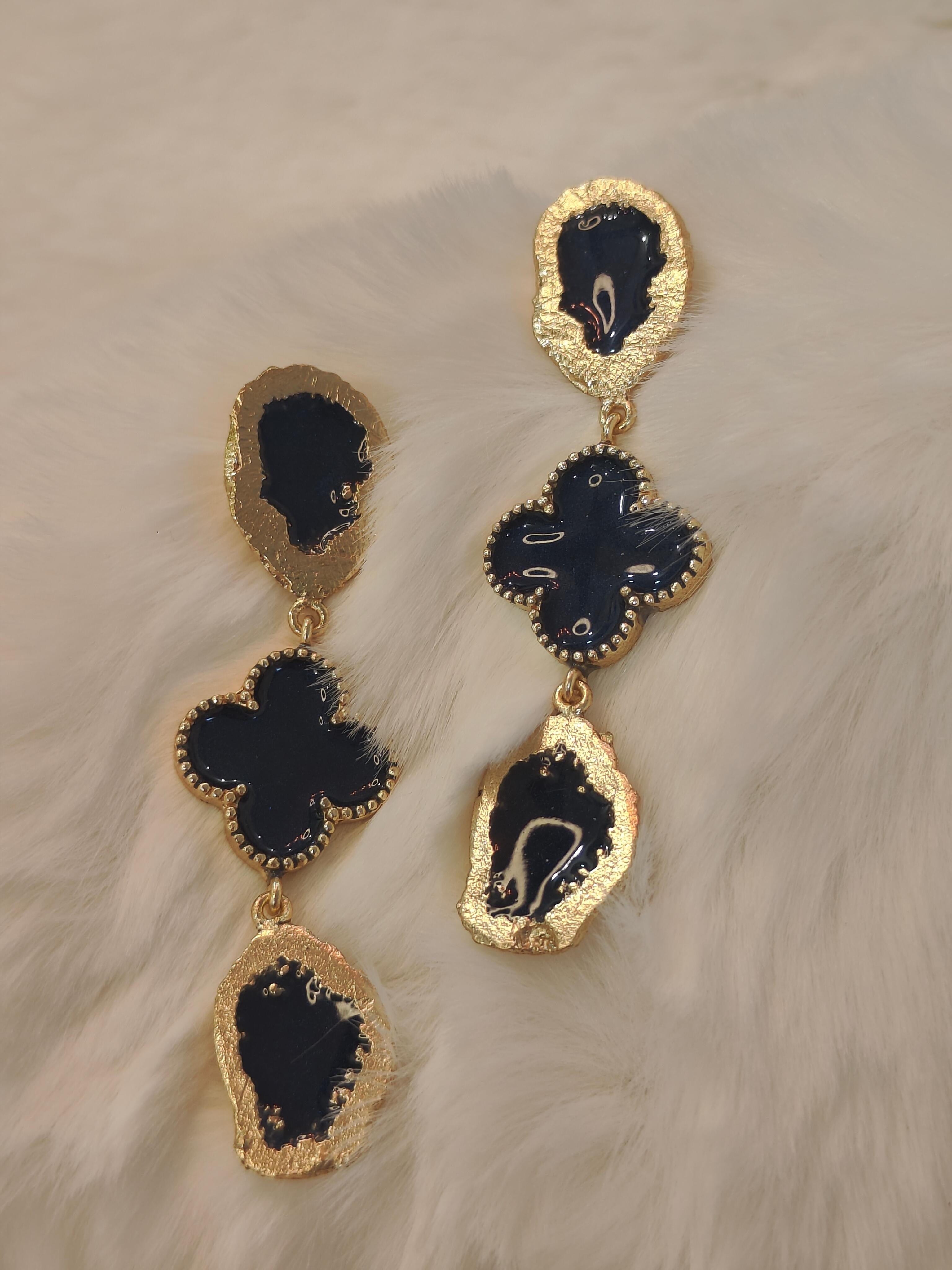 18 Kt Gold Plated Blue uncut dangler Semi Precious stone