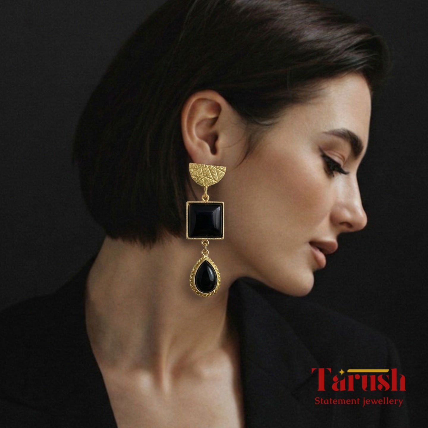 18 Kt Gold Plated Elegant - Brass earrings featuring black stones—lightweight style with non-allergic comfort. - Black earring Semi Precious stone