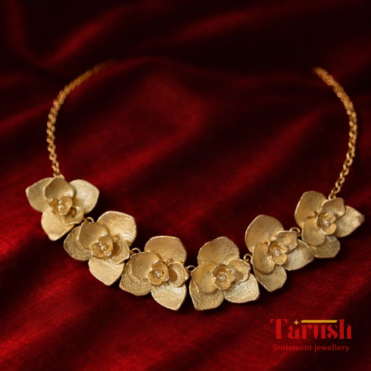 18 kt Gold Plated Flower Necklace - Perfect for Your Festive Occations