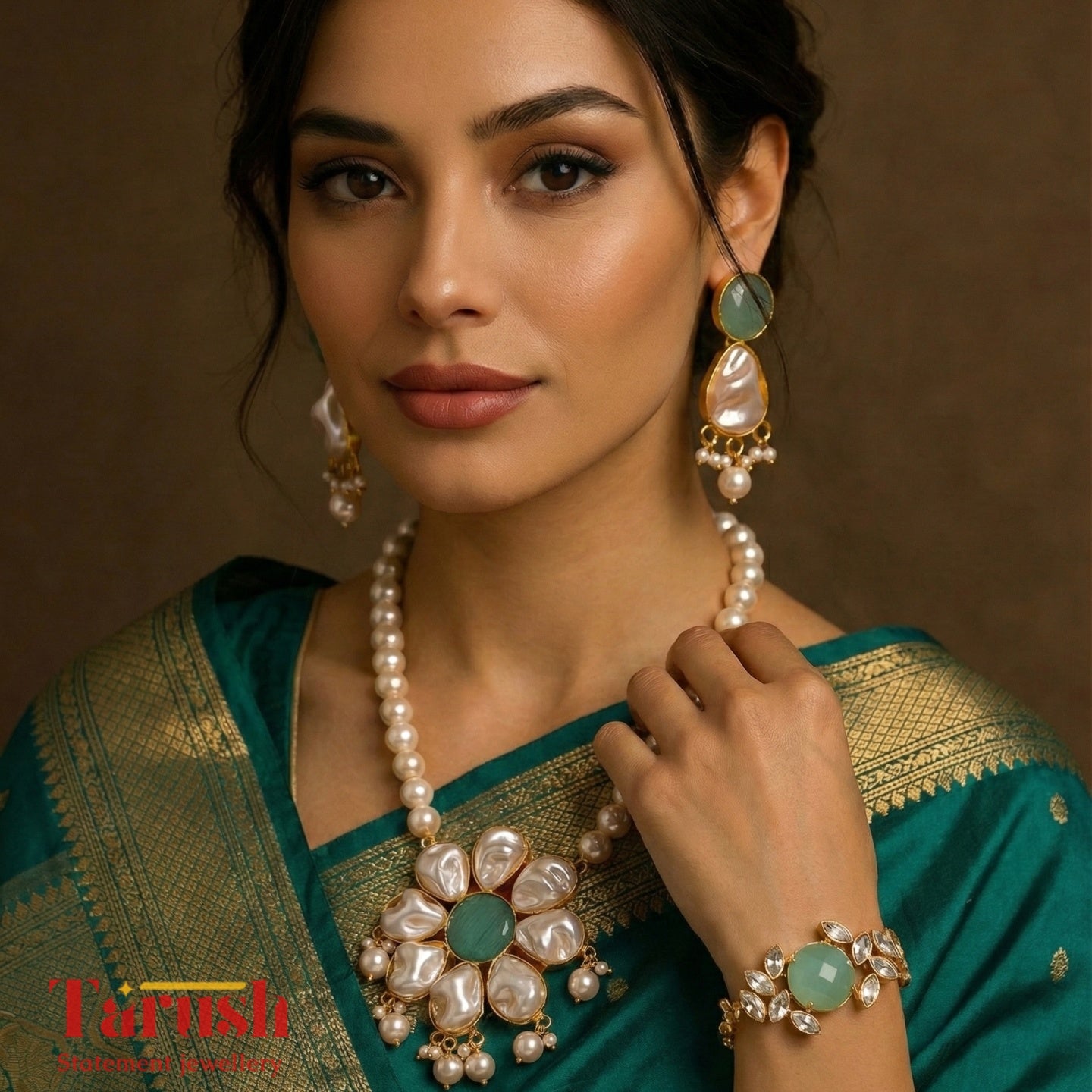 18 Kt Gold Plated Pearl Necklace with braclet Semi Precious stone