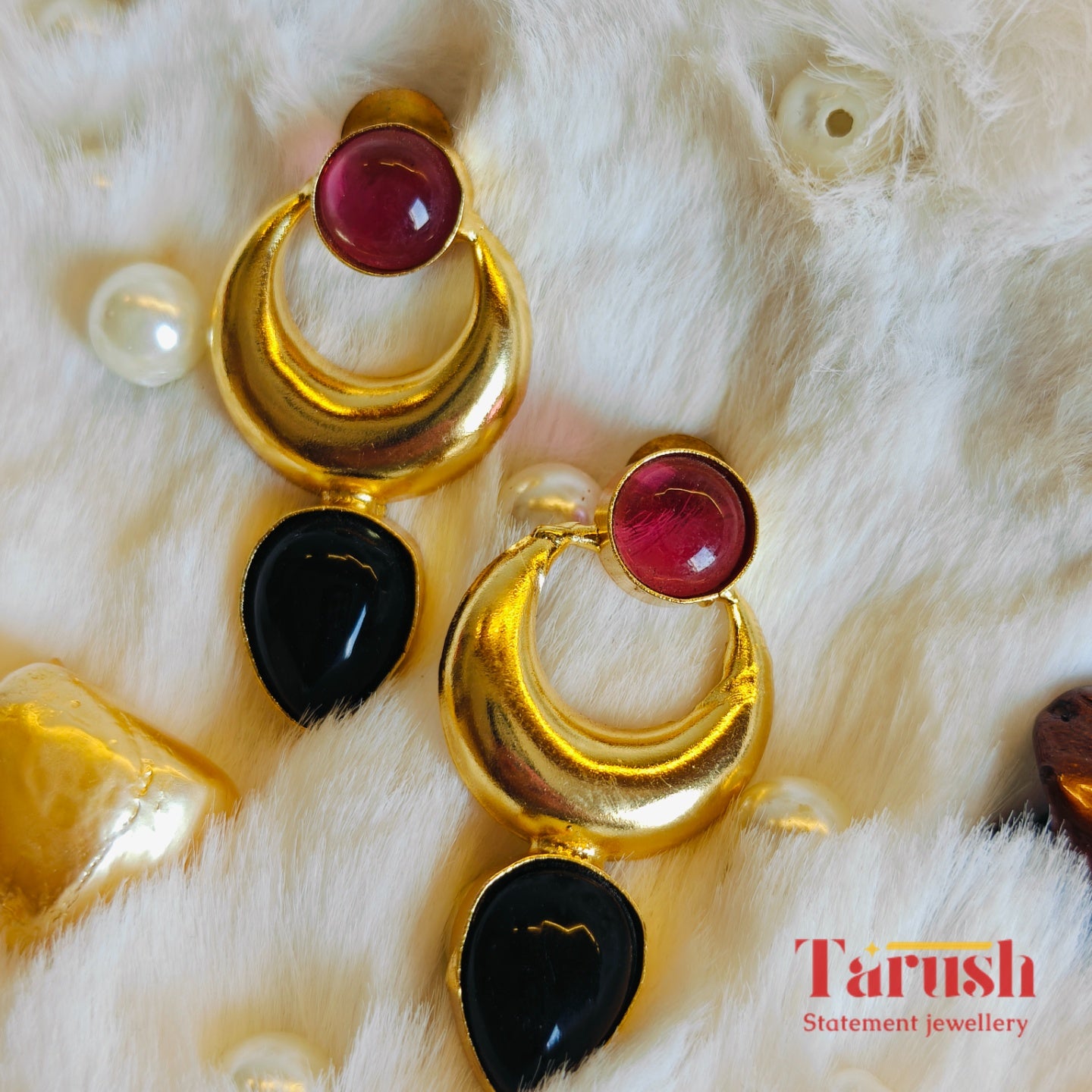 18 Kt Gold Plated - Red and Black Small Earrings - Perfect for Office
