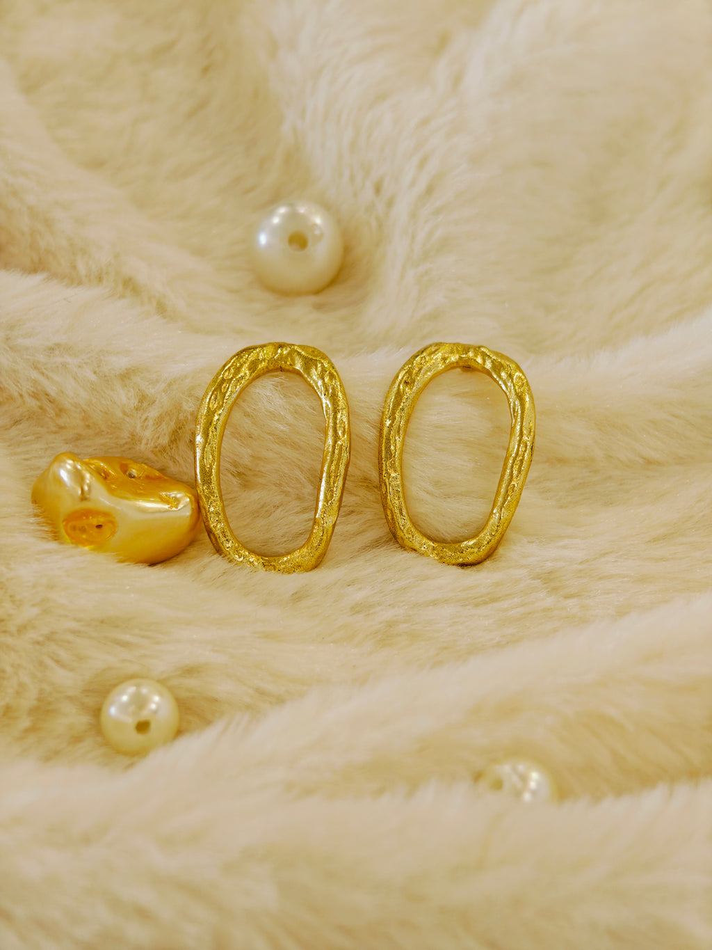 18 Kt Gold Plated Gold earring stud Semi Precious stone