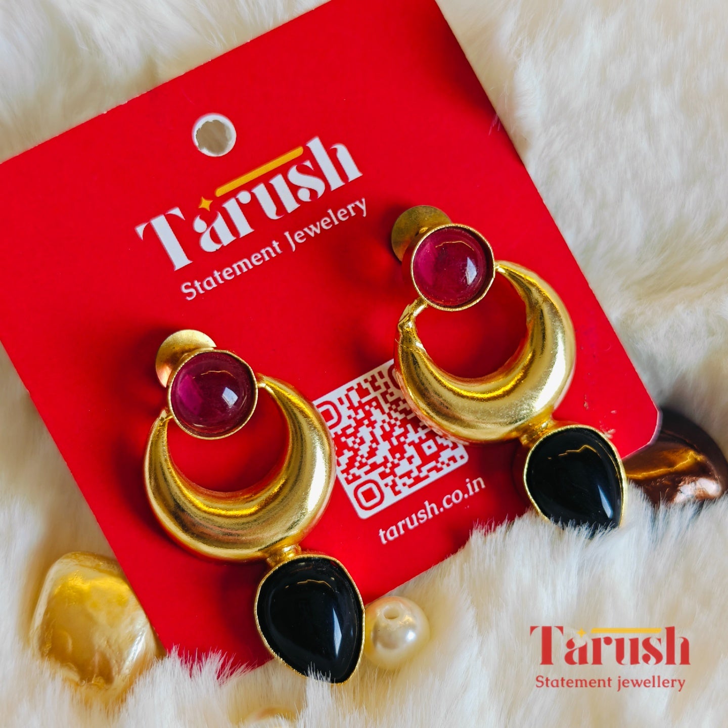 18 Kt Gold Plated - Red and Black Small Earrings - Perfect for Office