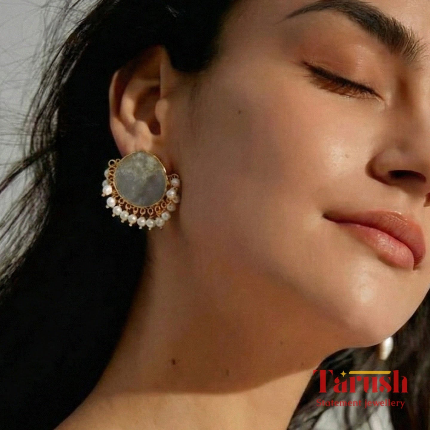 18 kt Gold Plated Earrings Small Pearl Hanging Earring - Perfect For Your Everyday Look