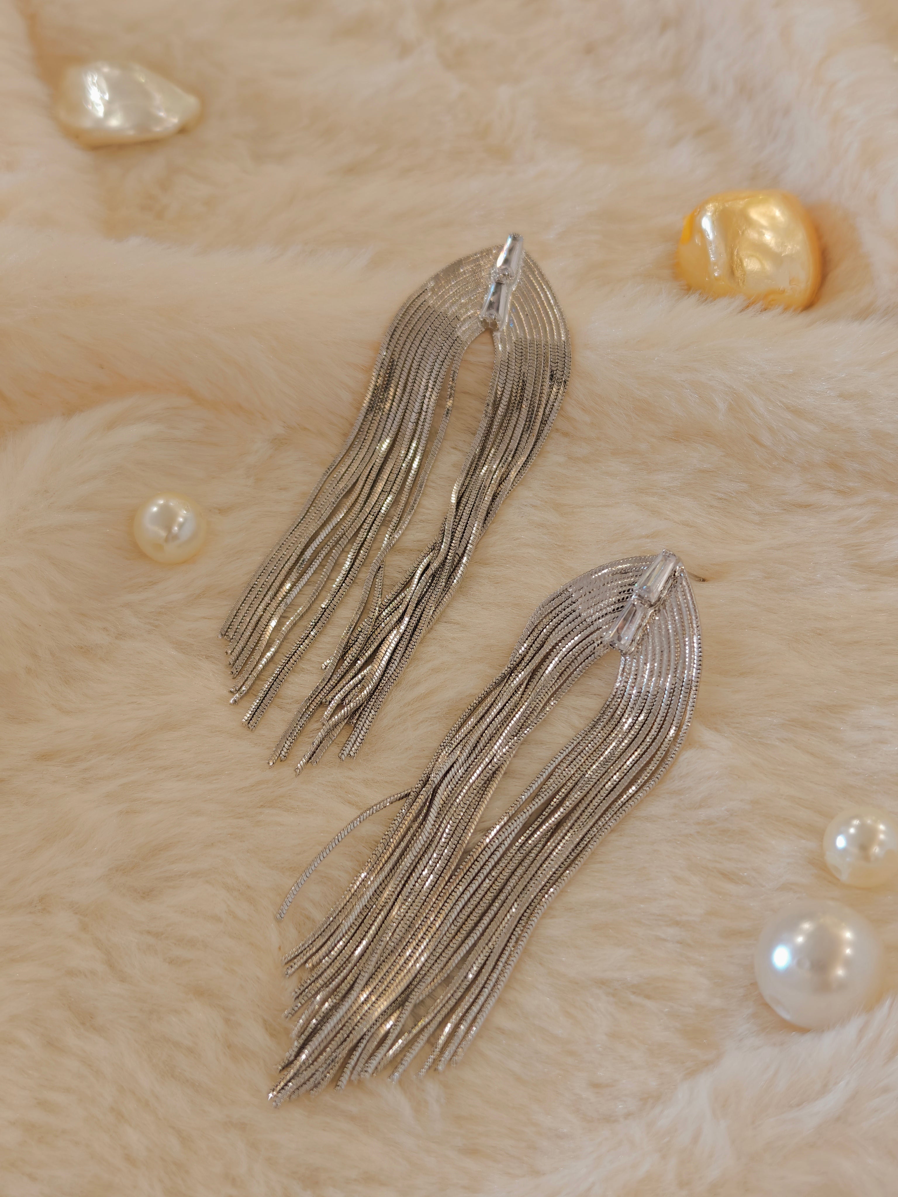 SS - Silver earring - Statement earrings - Party Look - Look Bold and classy