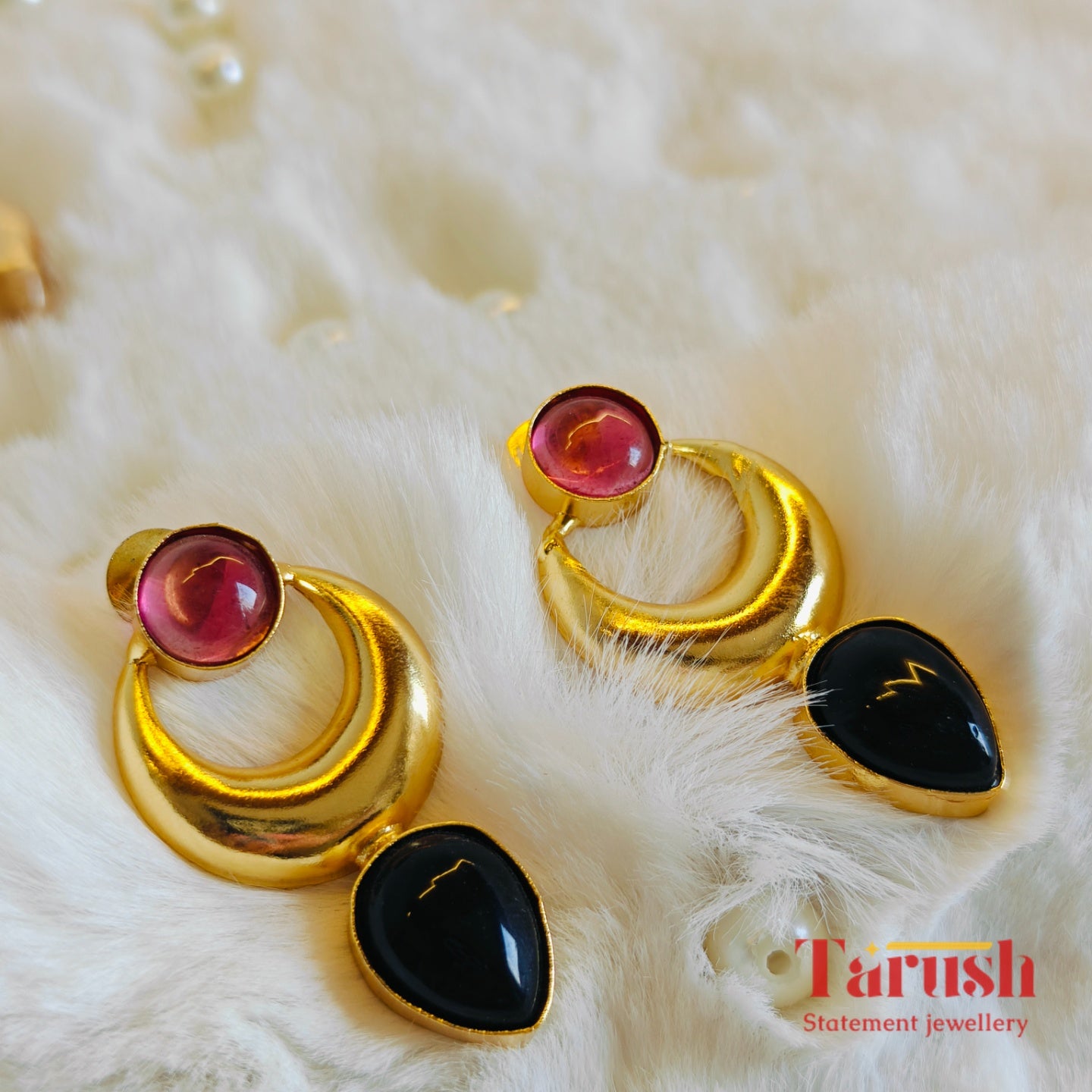 18 Kt Gold Plated - Red and Black Small Earrings - Perfect for Office