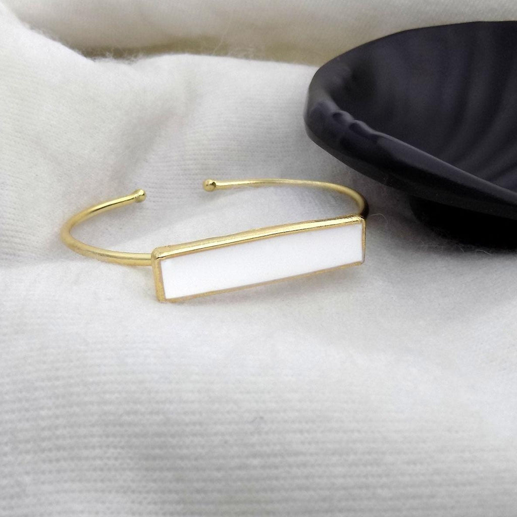18 Kt Gold Plated - Bangle That Make You Feel luxurious - White kada Semi Precious stone