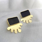 18 Kt Gold Plated 18kt Gold Plated - Black Flowy earrings - Perfect For Your Office Look Semi Precious stone