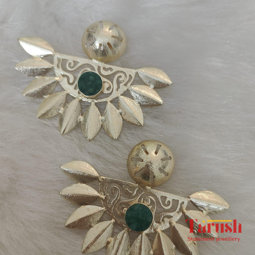 18 Kt Gold Plated Earrings Decorated with Natural Semi-Precious Green Druzy Stone - Perfect for Your Festivals Semi Precious stone