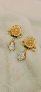 Pearl hanging earring-1