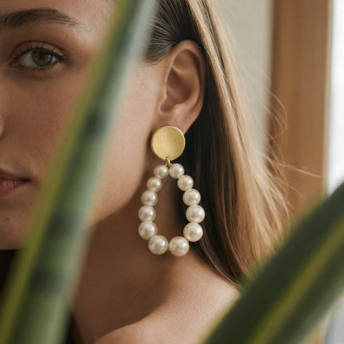 pearl earring Pearl , white
