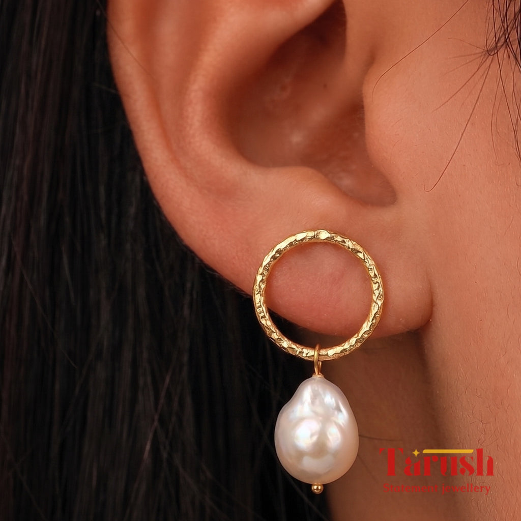 18 Kt Gold Plated pearl drop earring Semi Precious stone