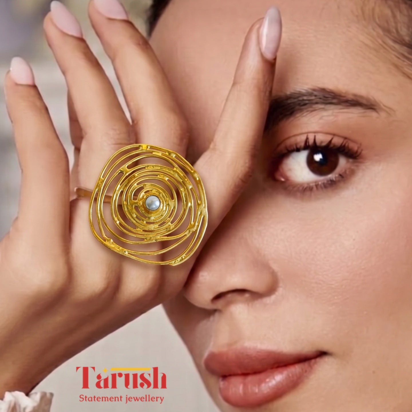 18 Kt Gold Plated round gold circular ring