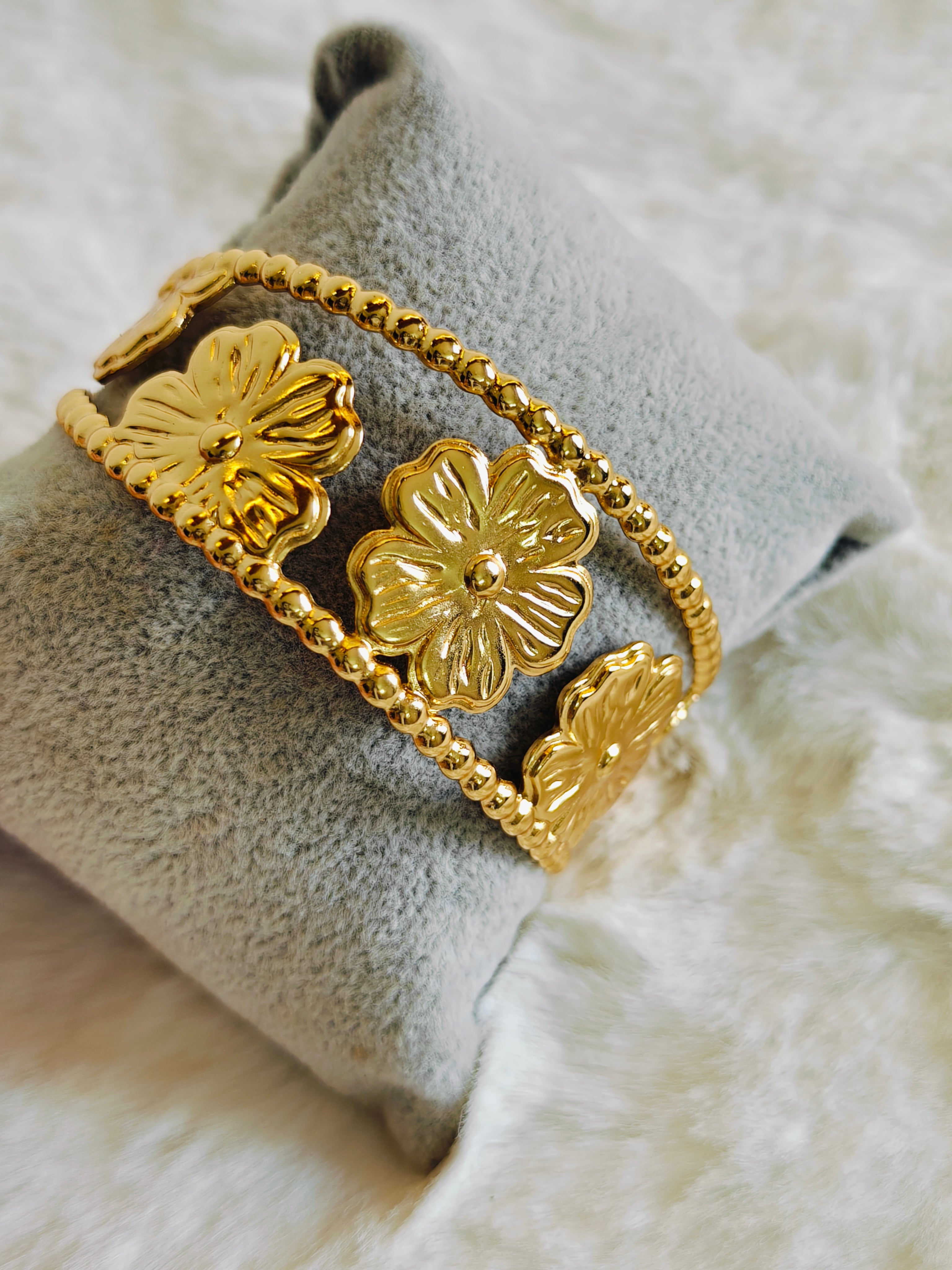 18 Kt Gold Plated Flower Kada Semi Precious stone